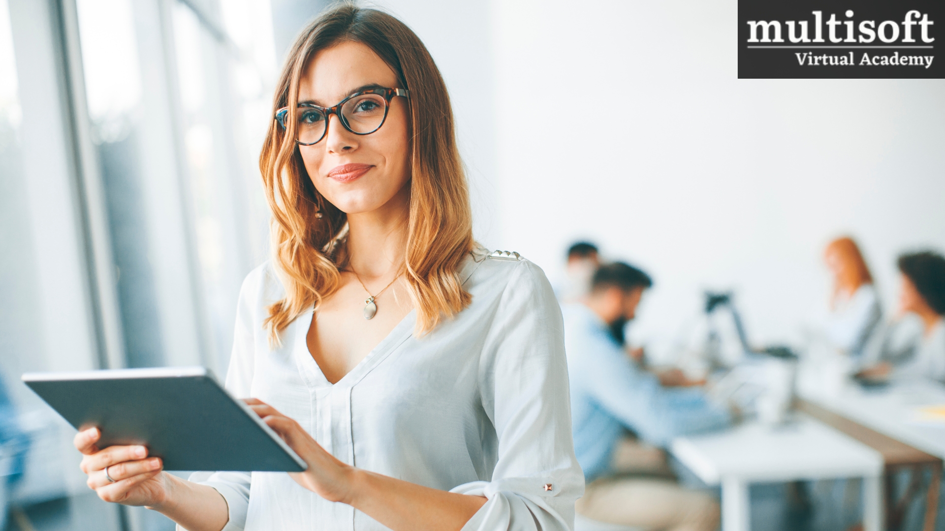 Why Financial Institutions are Moving to Salesforce FSC in 2025?